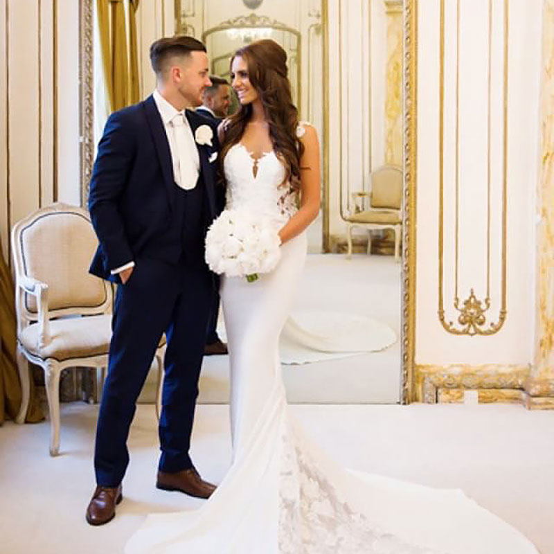 Ellie and Ben in the stunning setting of Gosfield Hall