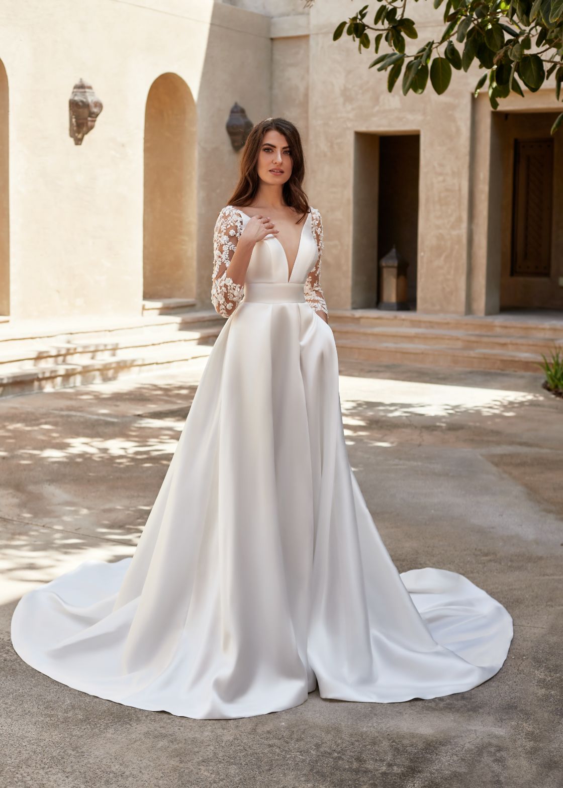 LARKSPUR by Dando London