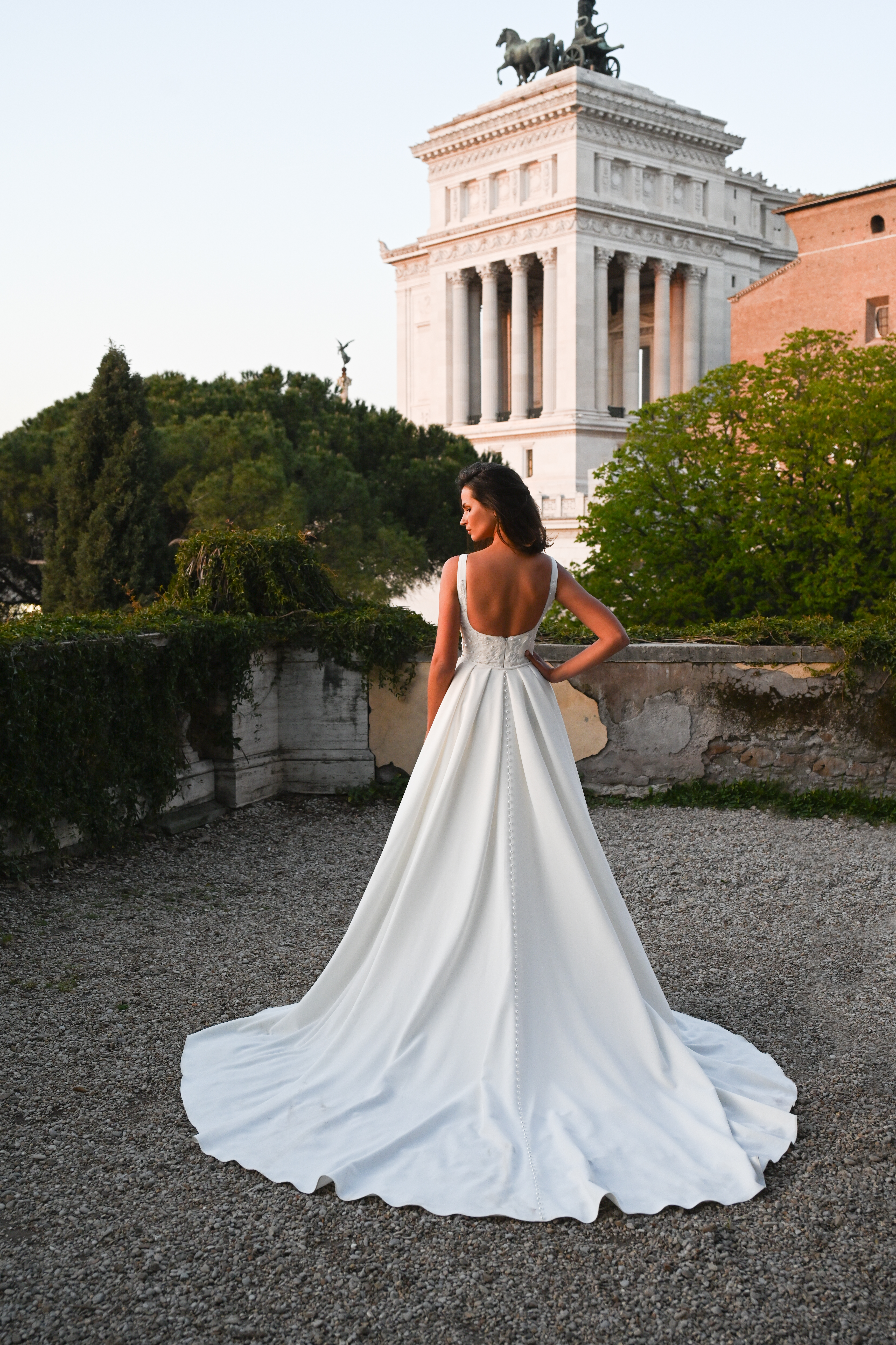 Sistine by Dando London