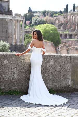 Christine Dando - Roma