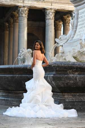 Christine Dando - Via Vittorio