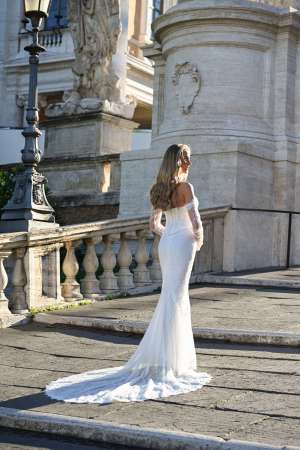 Christine Dando - Bellini