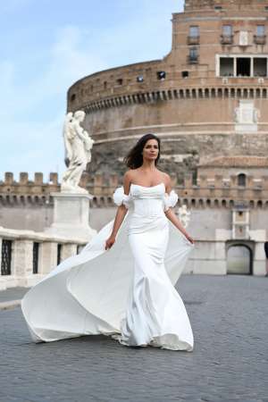 Christine Dando - Constantine