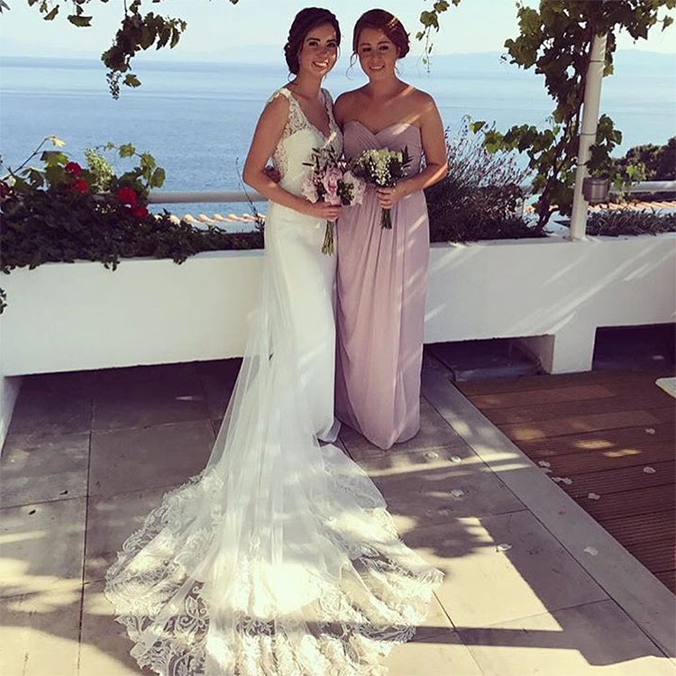 A Gorgeous Skiathos wedding